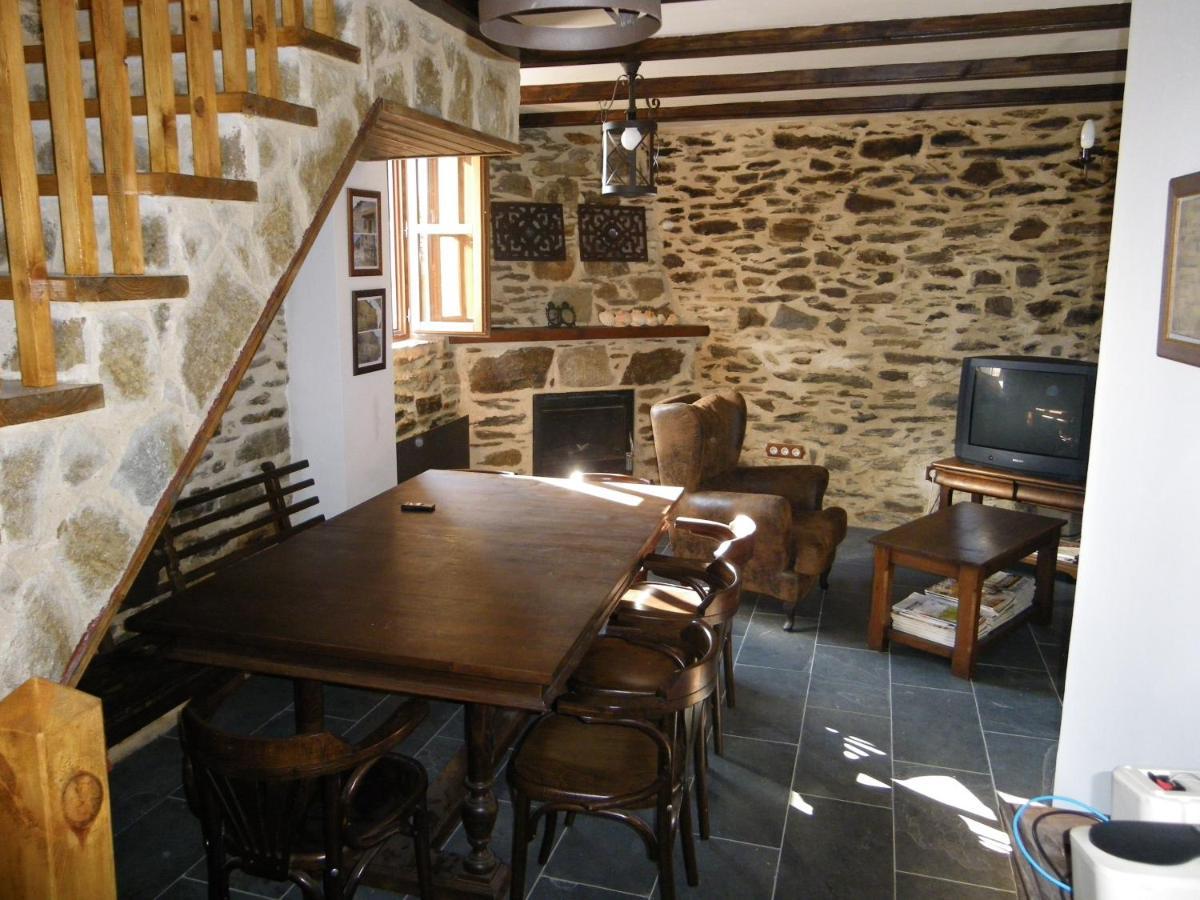 Casa Rural Los Cabritos De Tomas Puebla de Sanabria Eksteriør billede